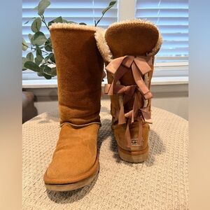 UGG Bailey Bow Tall II Triple Chestnut Suede Fur Boots Womens Size 8